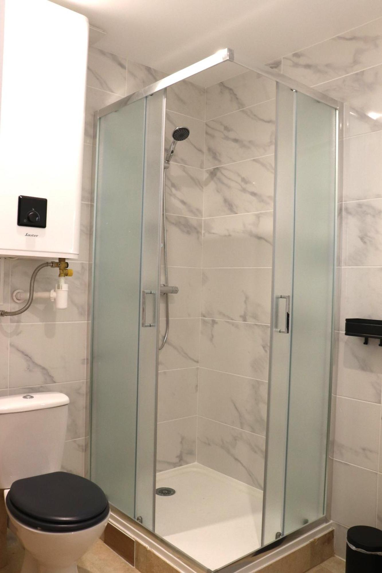 Superbes Appartements Modernes Et Neufs Bagnols-sur-Cèze المظهر الخارجي الصورة