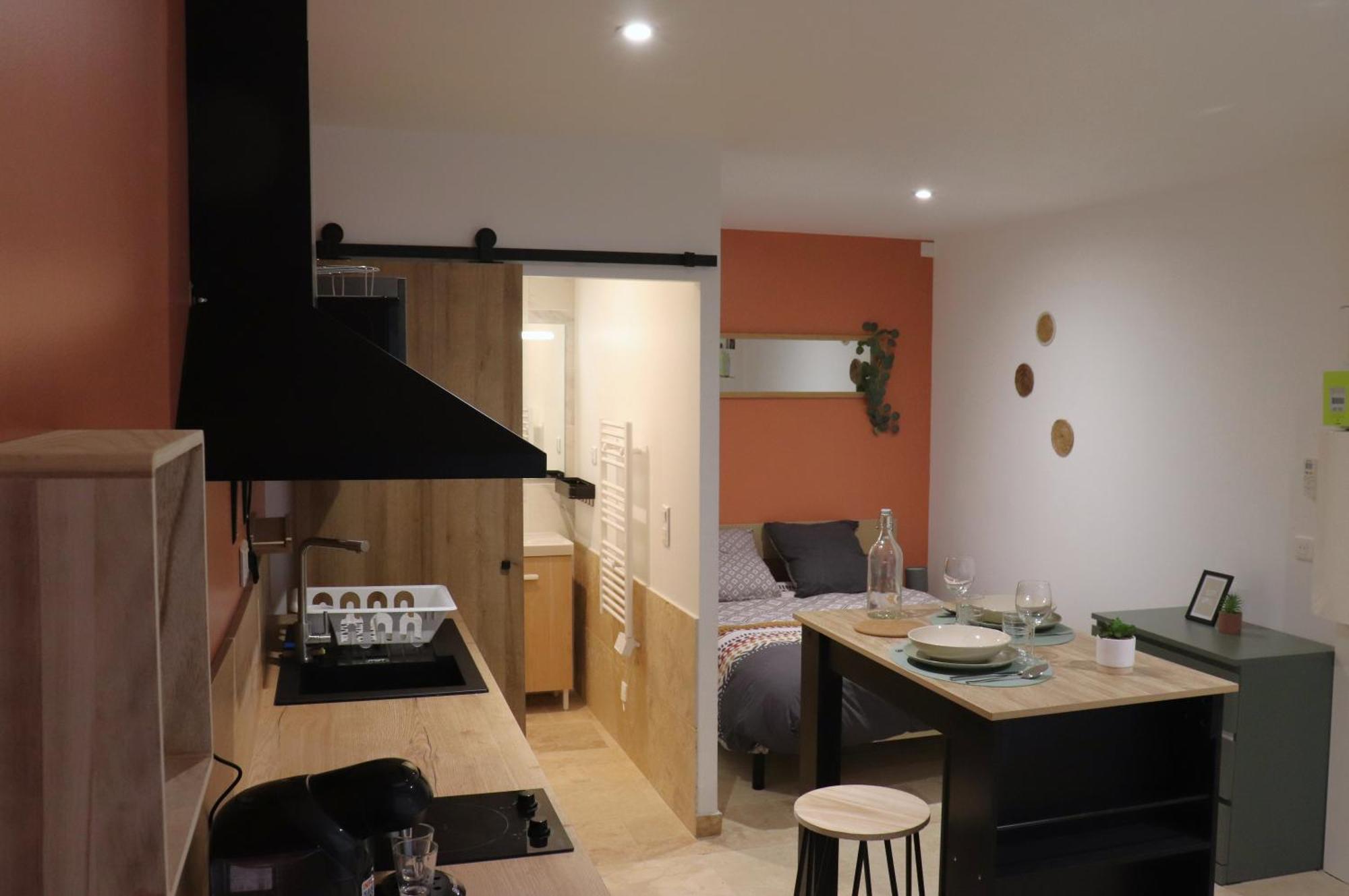 Superbes Appartements Modernes Et Neufs Bagnols-sur-Cèze المظهر الخارجي الصورة